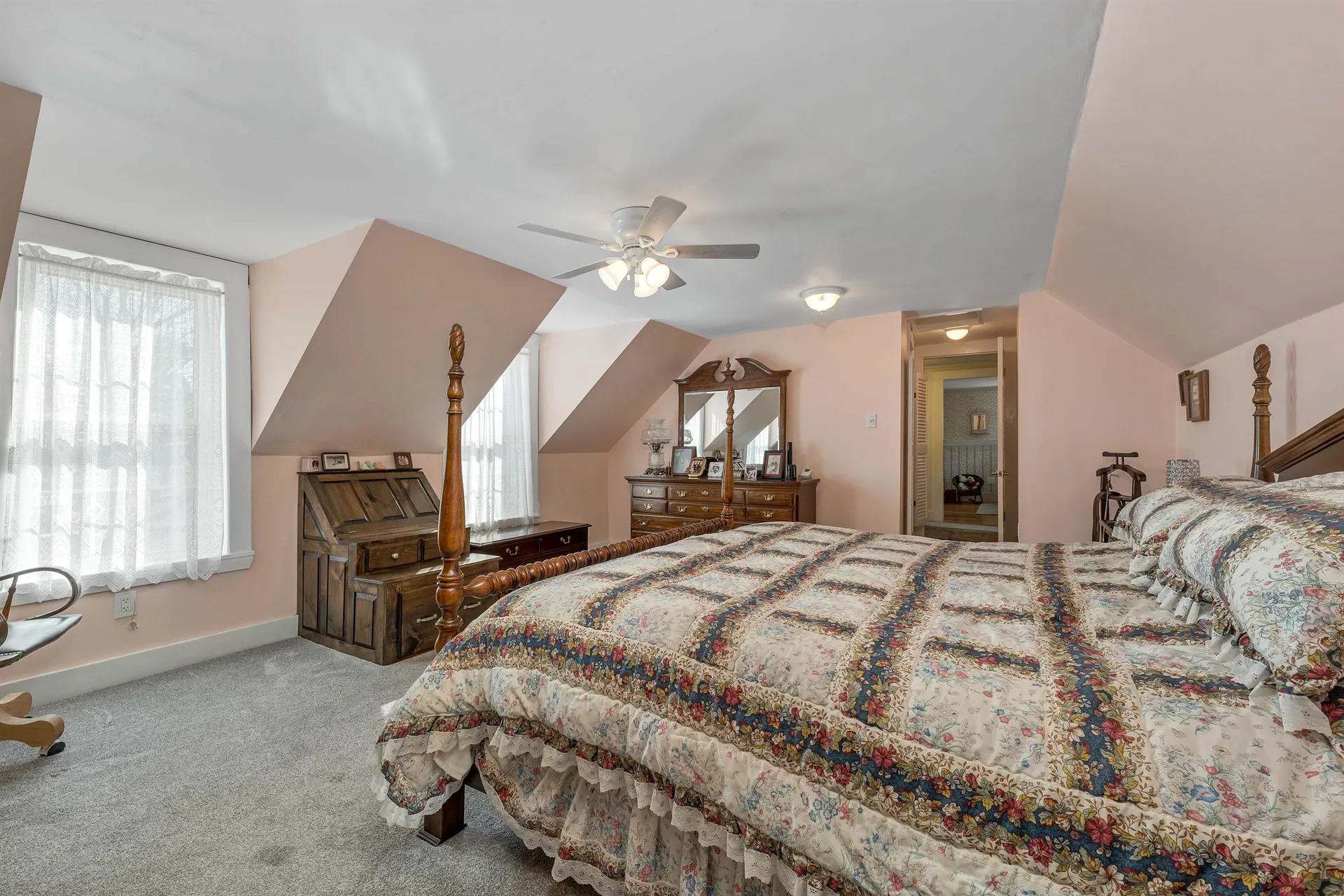 487 Governor Wentworth Highway Tuftonboro NH 03816