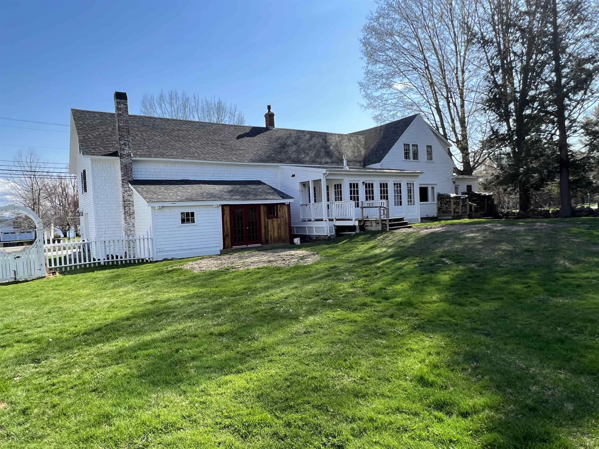 487 Governor Wentworth Highway Tuftonboro NH 03816