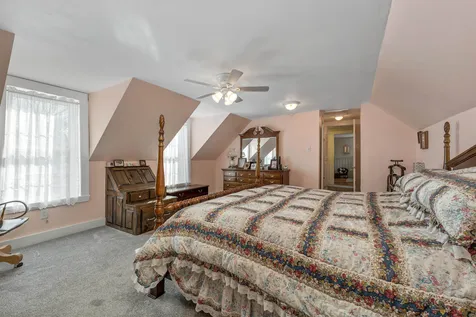 487 Governor Wentworth Highway Tuftonboro NH 03816