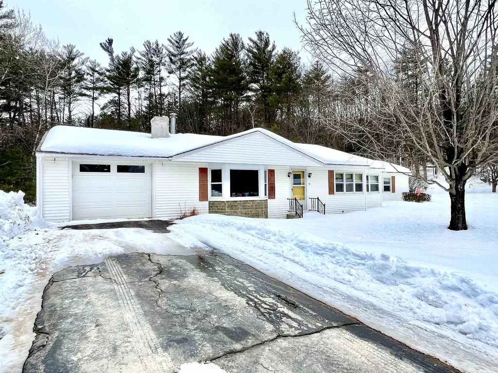 15 Pattee Hill Road Alexandria NH 03222