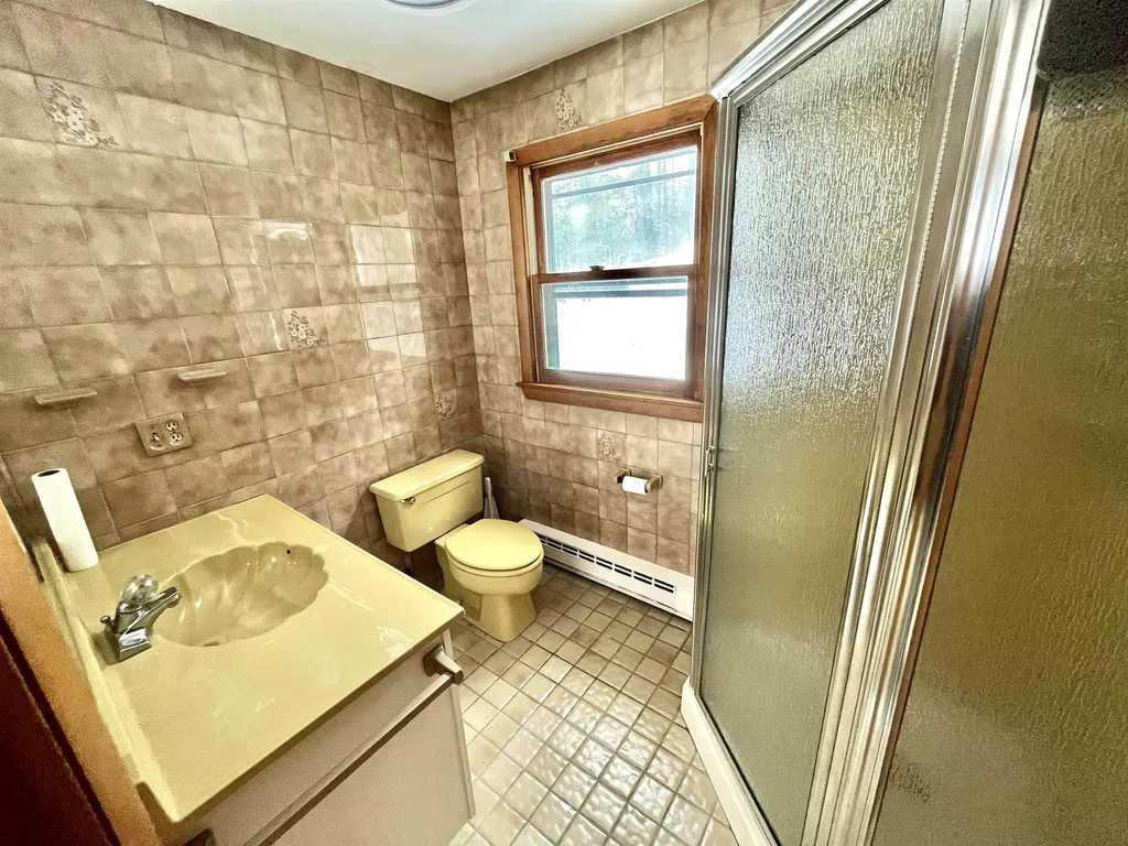 15 Pattee Hill Road Alexandria NH 03222