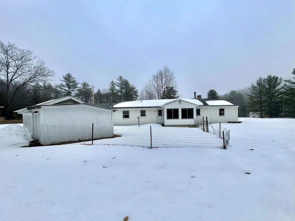 15 Pattee Hill Road Alexandria NH 03222