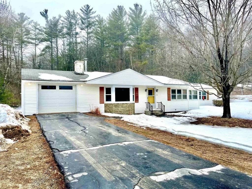 15 Pattee Hill Road Alexandria NH 03222
