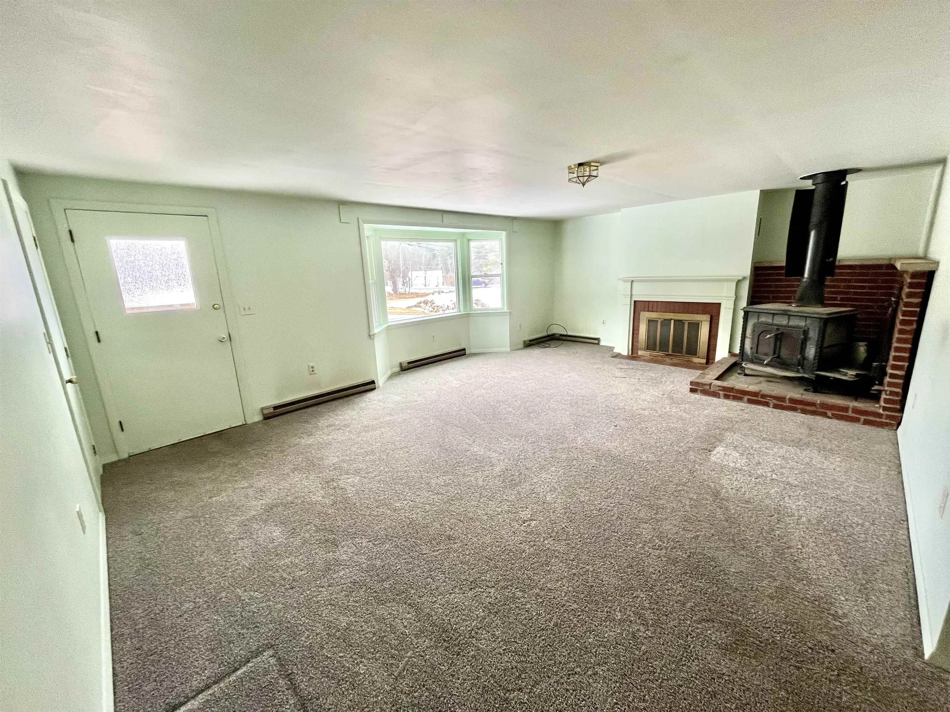 15 Pattee Hill Road Alexandria NH 03222