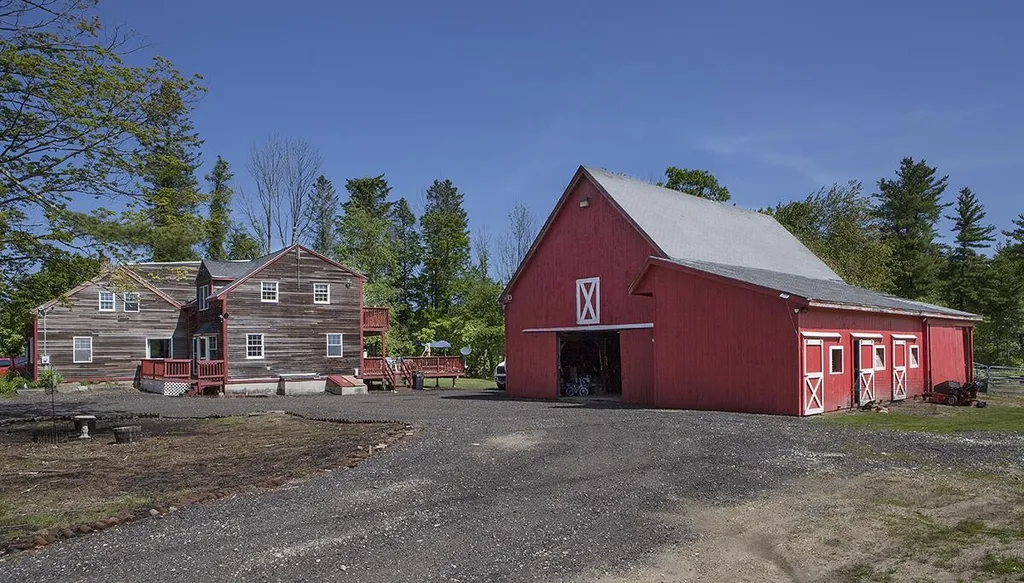 163 South Road Deerfield NH 03037
