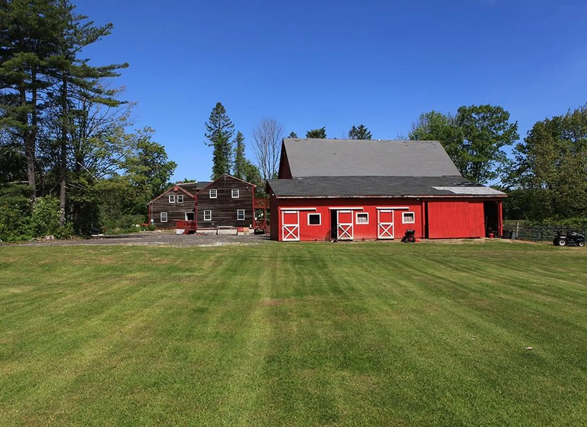 163 South Road Deerfield NH 03037
