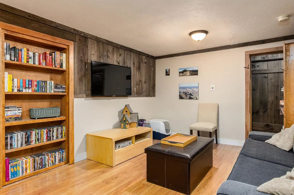 2 Edgewood Drive Bow NH 03304