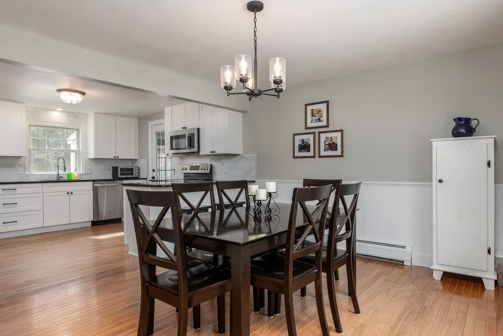 2 Edgewood Drive Bow NH 03304