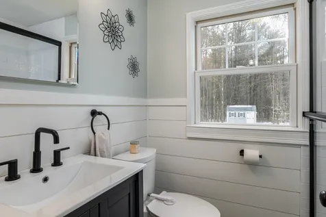 2 Edgewood Drive Bow NH 03304