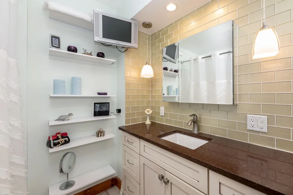 45 Coons Point Road Belmont NH 03220