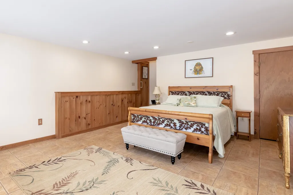 45 Coons Point Road Belmont NH 03220