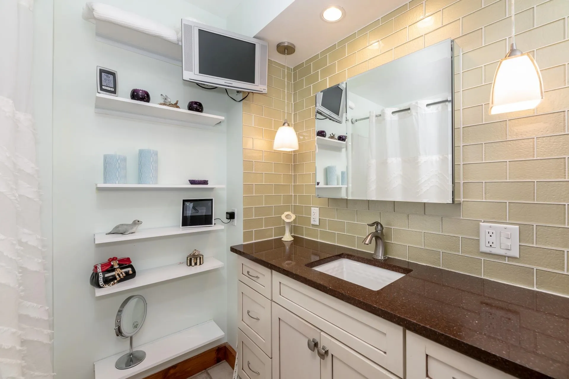 45 Coons Point Road Belmont NH 03220