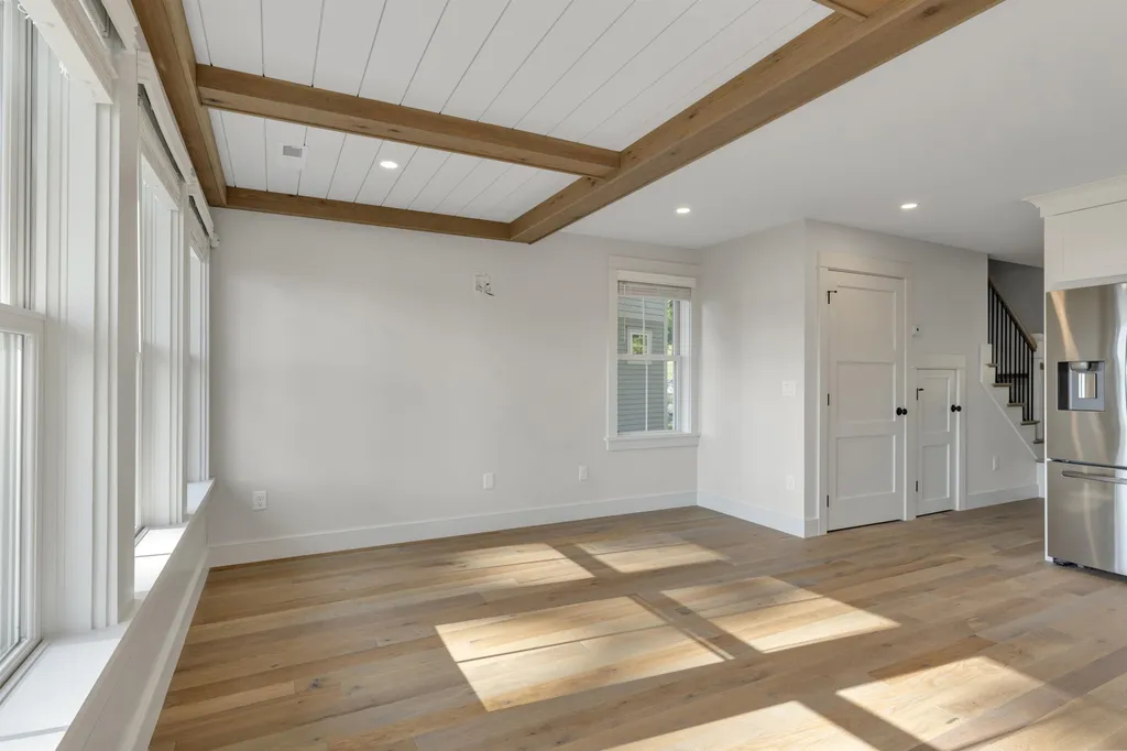 109 Weirs Boulevard Laconia NH 03246