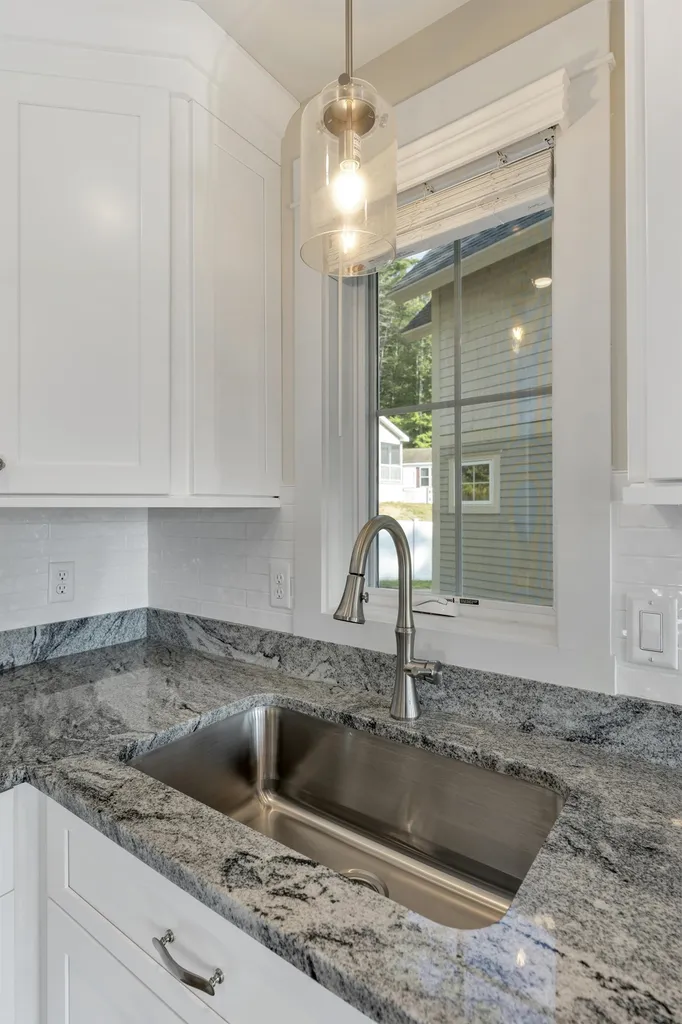 109 Weirs Boulevard Laconia NH 03246