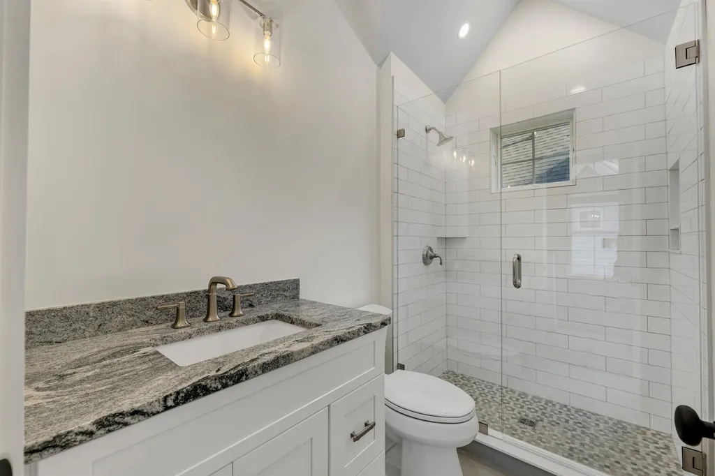 109 Weirs Boulevard Laconia NH 03246