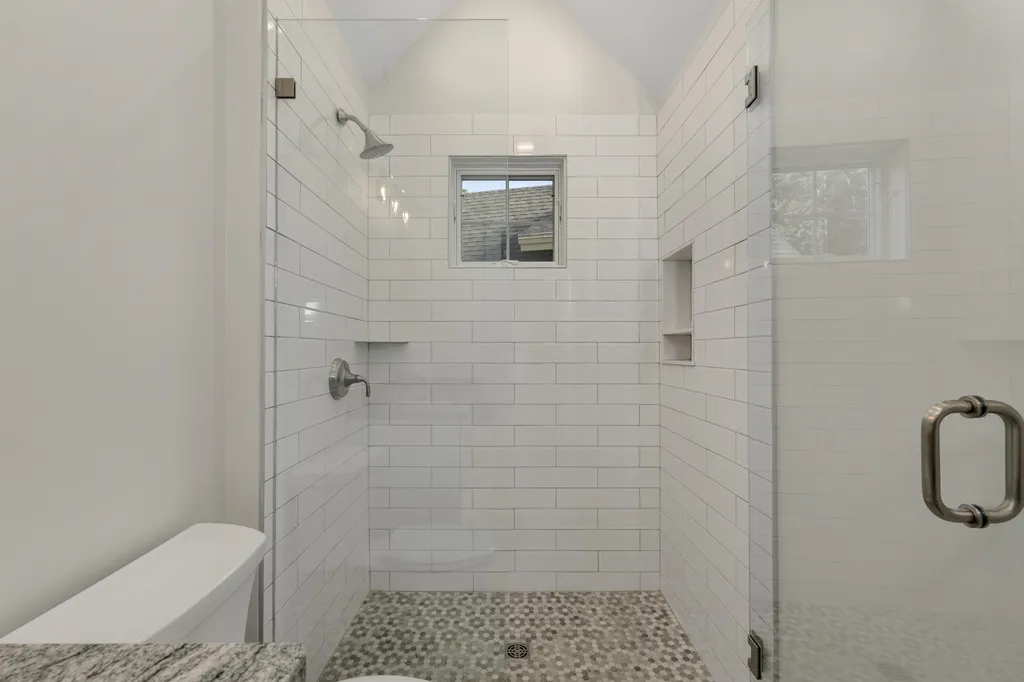 109 Weirs Boulevard Laconia NH 03246