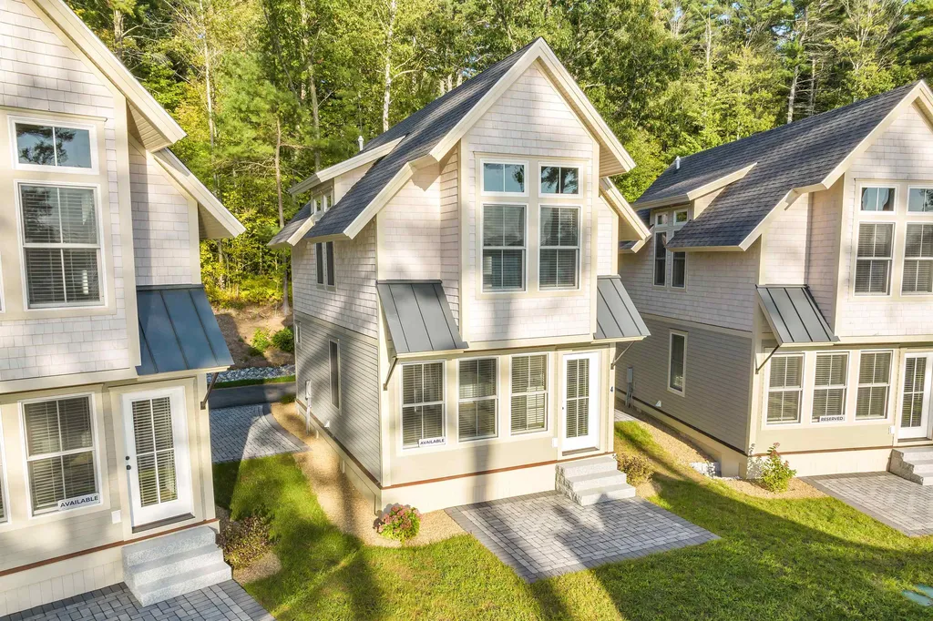 109 Weirs Boulevard Laconia NH 03246