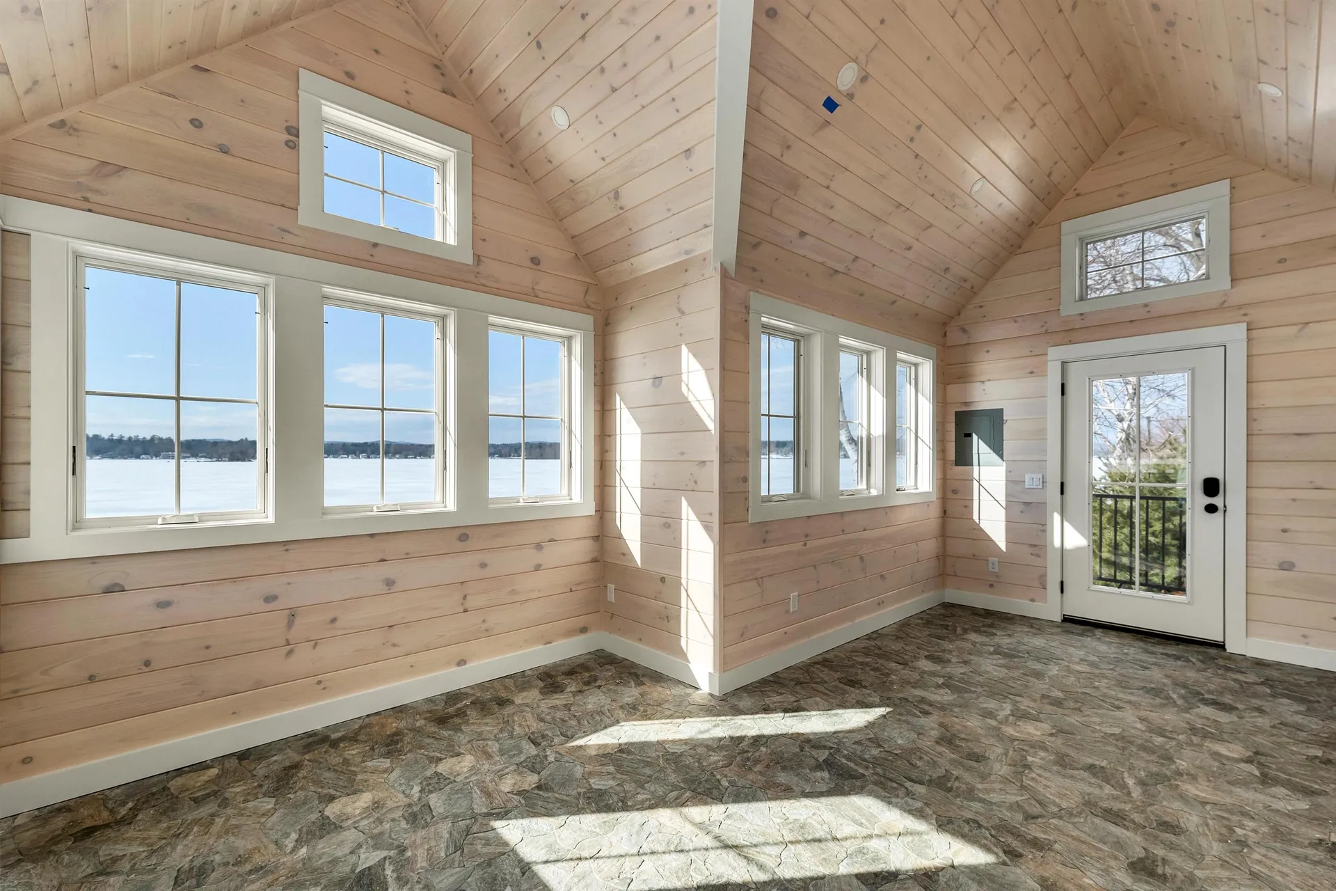 109 Weirs Boulevard Laconia NH 03246
