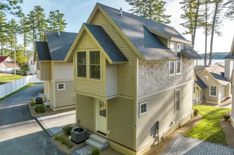 109 Weirs Boulevard Laconia NH 03246