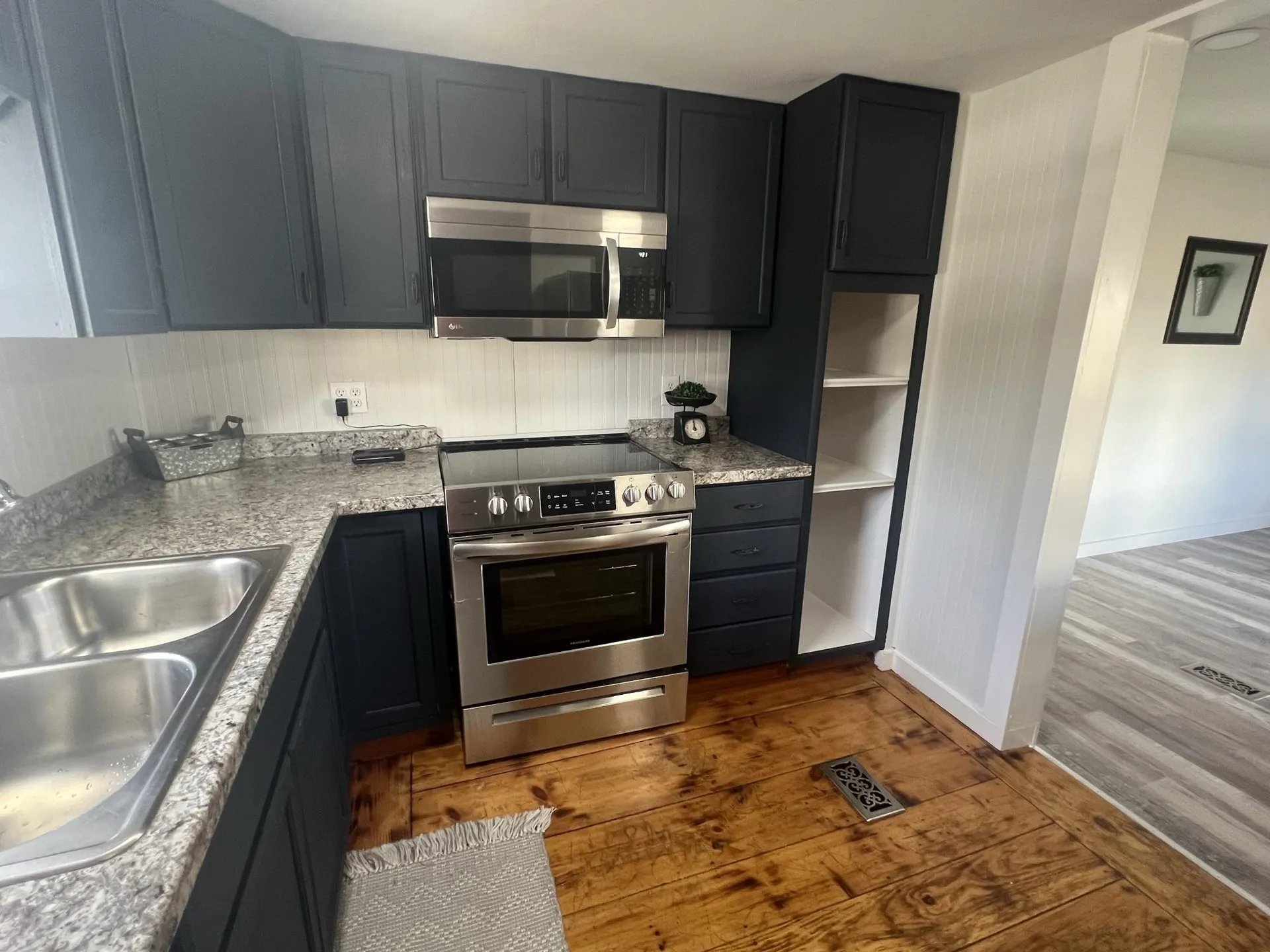 21 Fiske Place Claremont NH 03743
