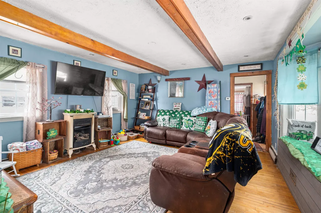 6 Hill Road Tilton NH 03276