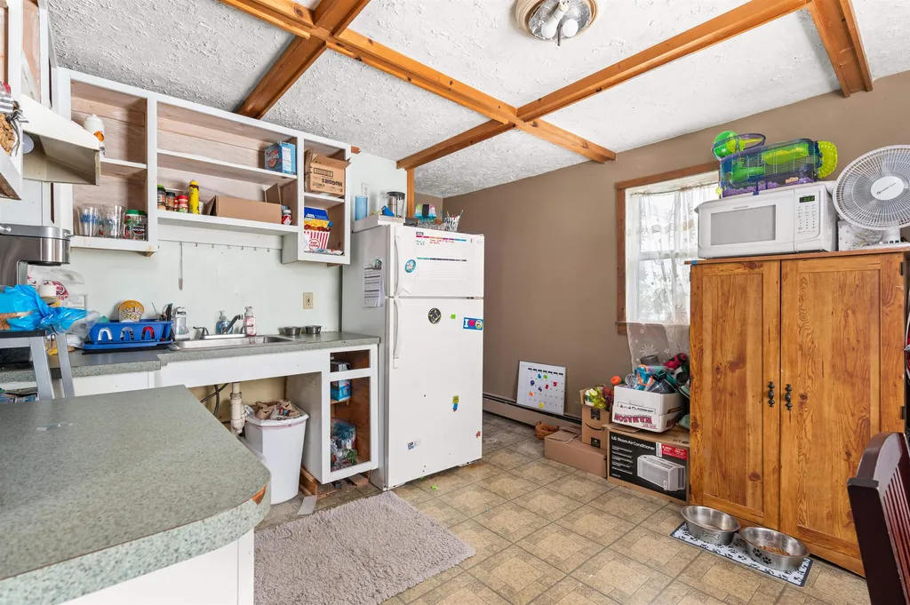 6 Hill Road Tilton NH 03276