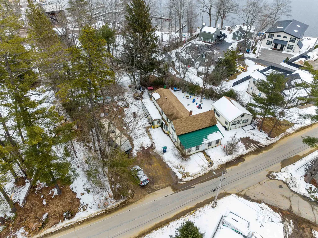 6 Hill Road Tilton NH 03276