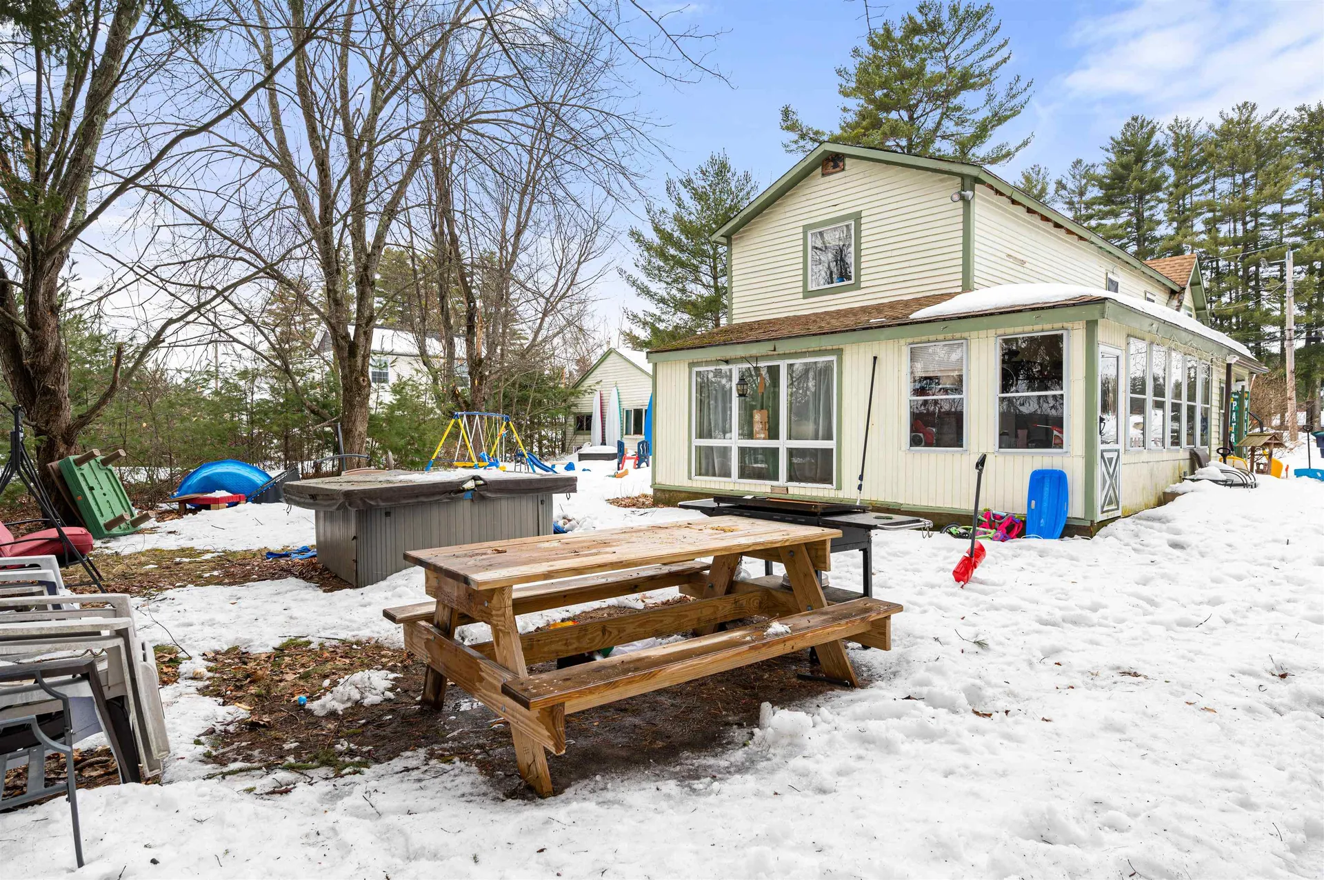 6 Hill Road Tilton NH 03276