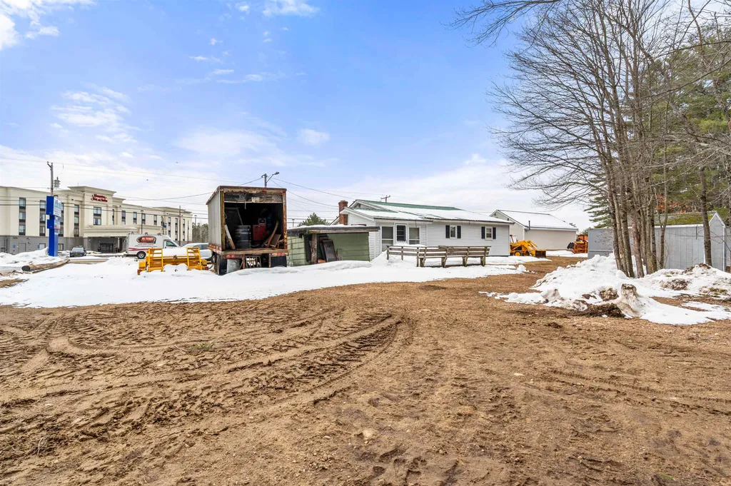194 Laconia Road Tilton NH 03276