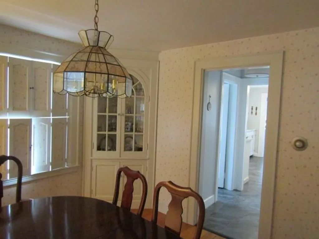 864 Woodbury Avenue Portsmouth NH 03801