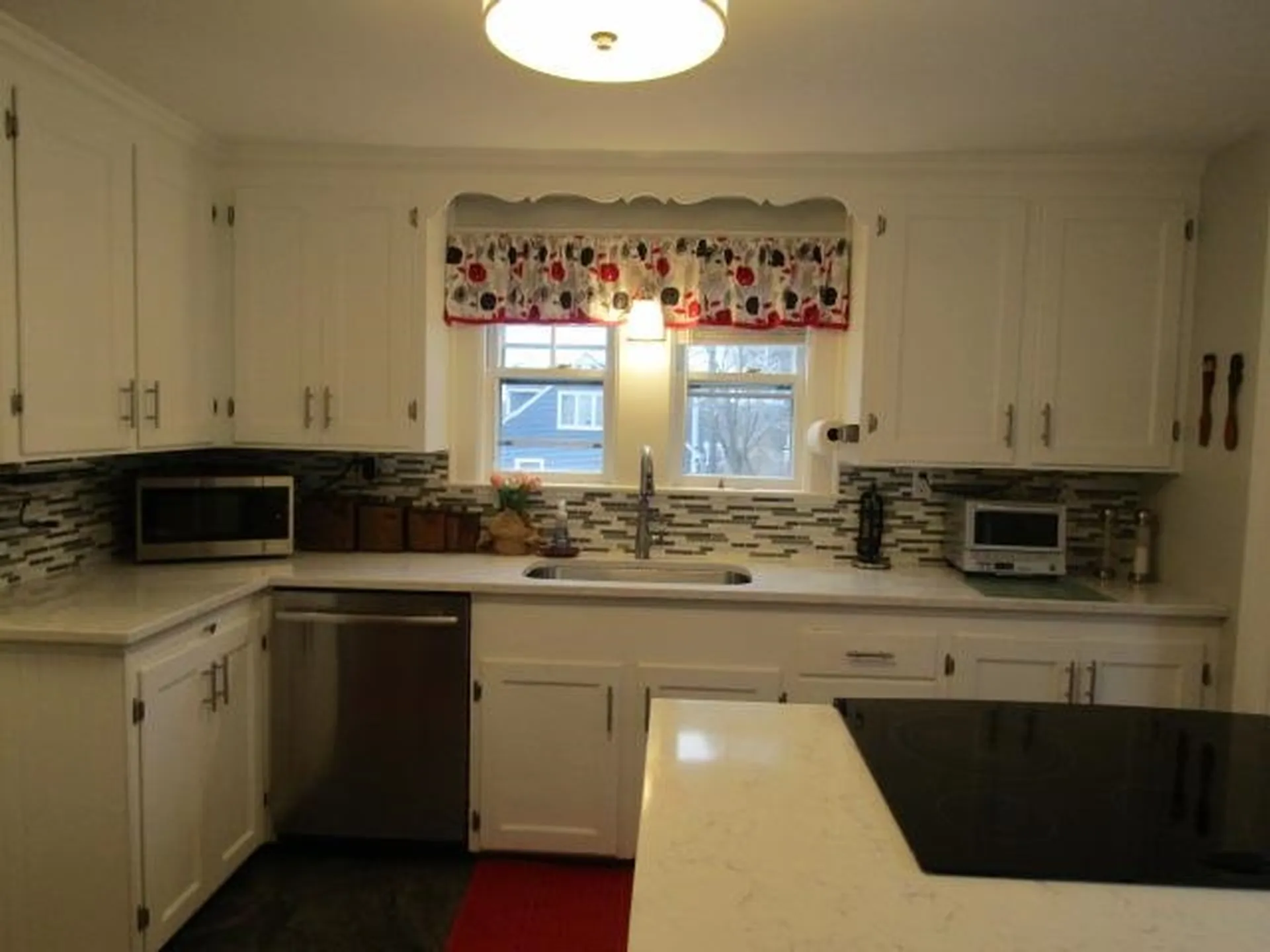 864 Woodbury Avenue Portsmouth NH 03801