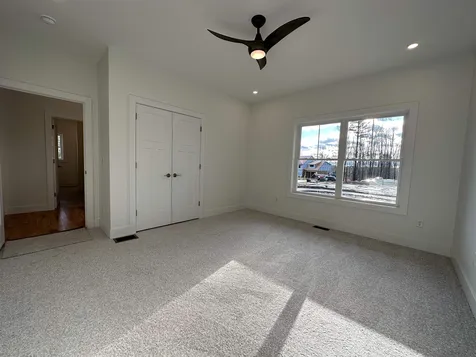 97 Signature Drive Barrington NH 03825