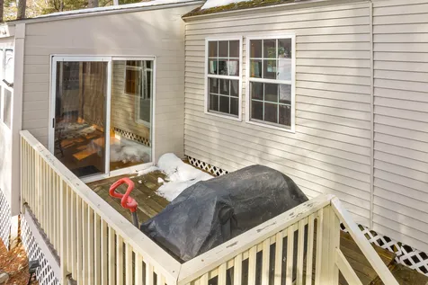 59 S Roberts Cove Road Wakefield NH 03872