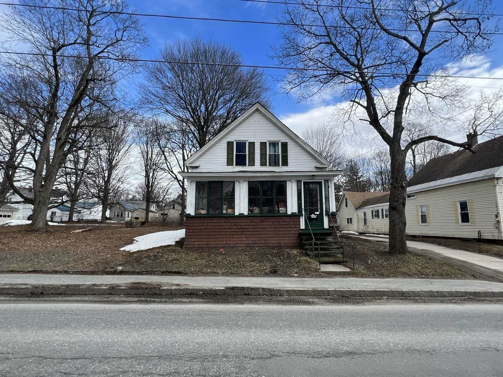 34 Mulberry Street Claremont NH 03743