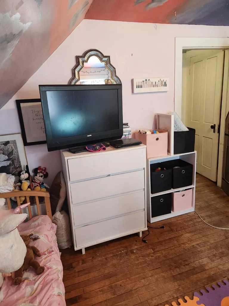 34 Mulberry Street Claremont NH 03743