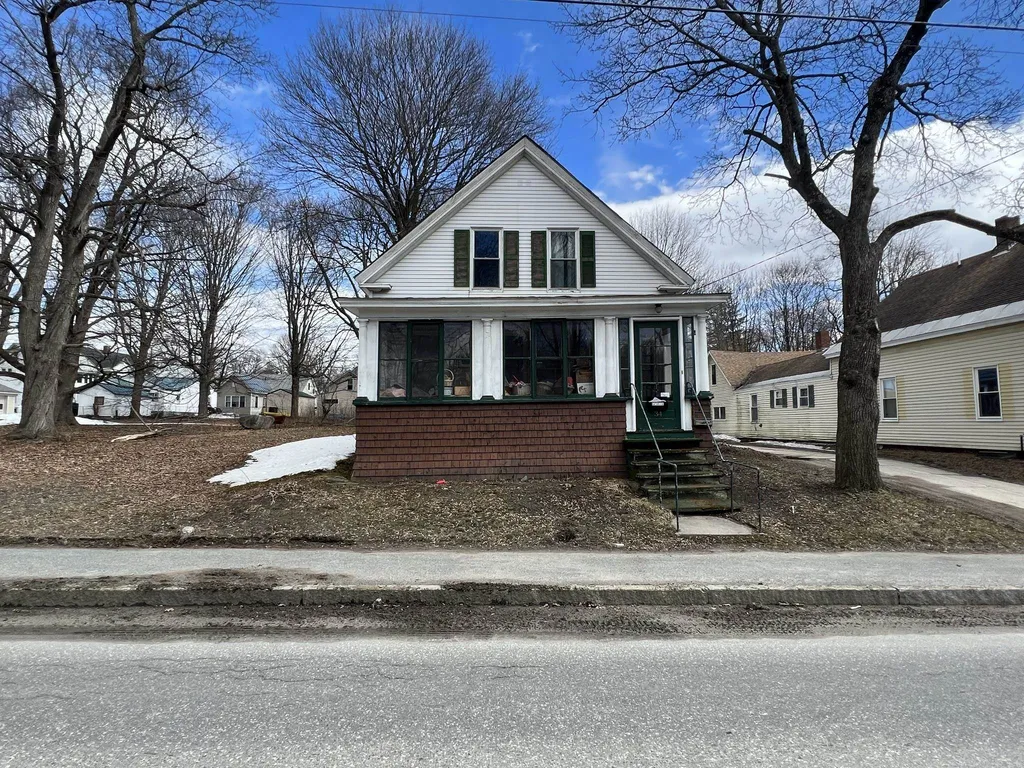 34 Mulberry Street Claremont NH 03743