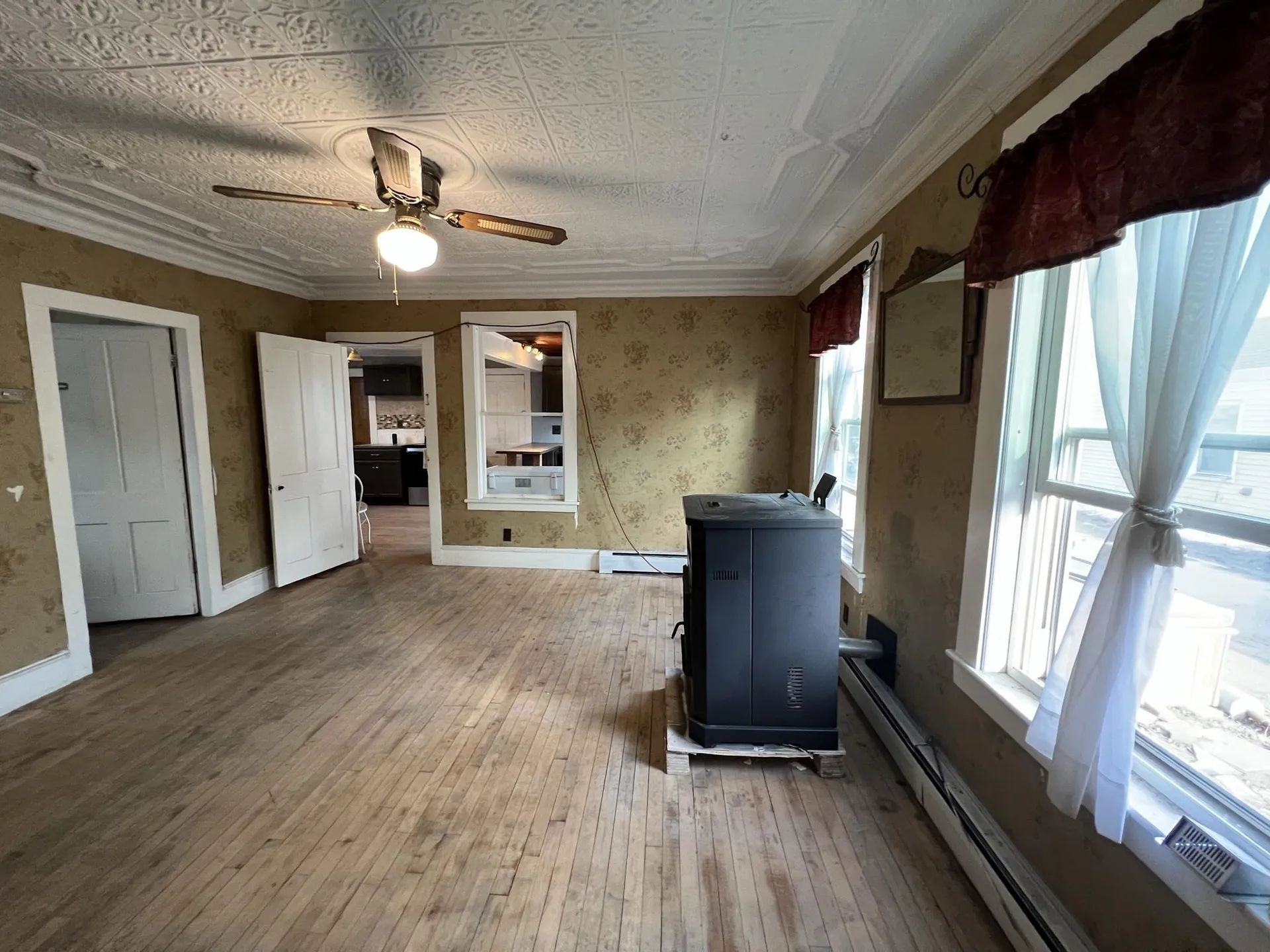 34 Mulberry Street Claremont NH 03743