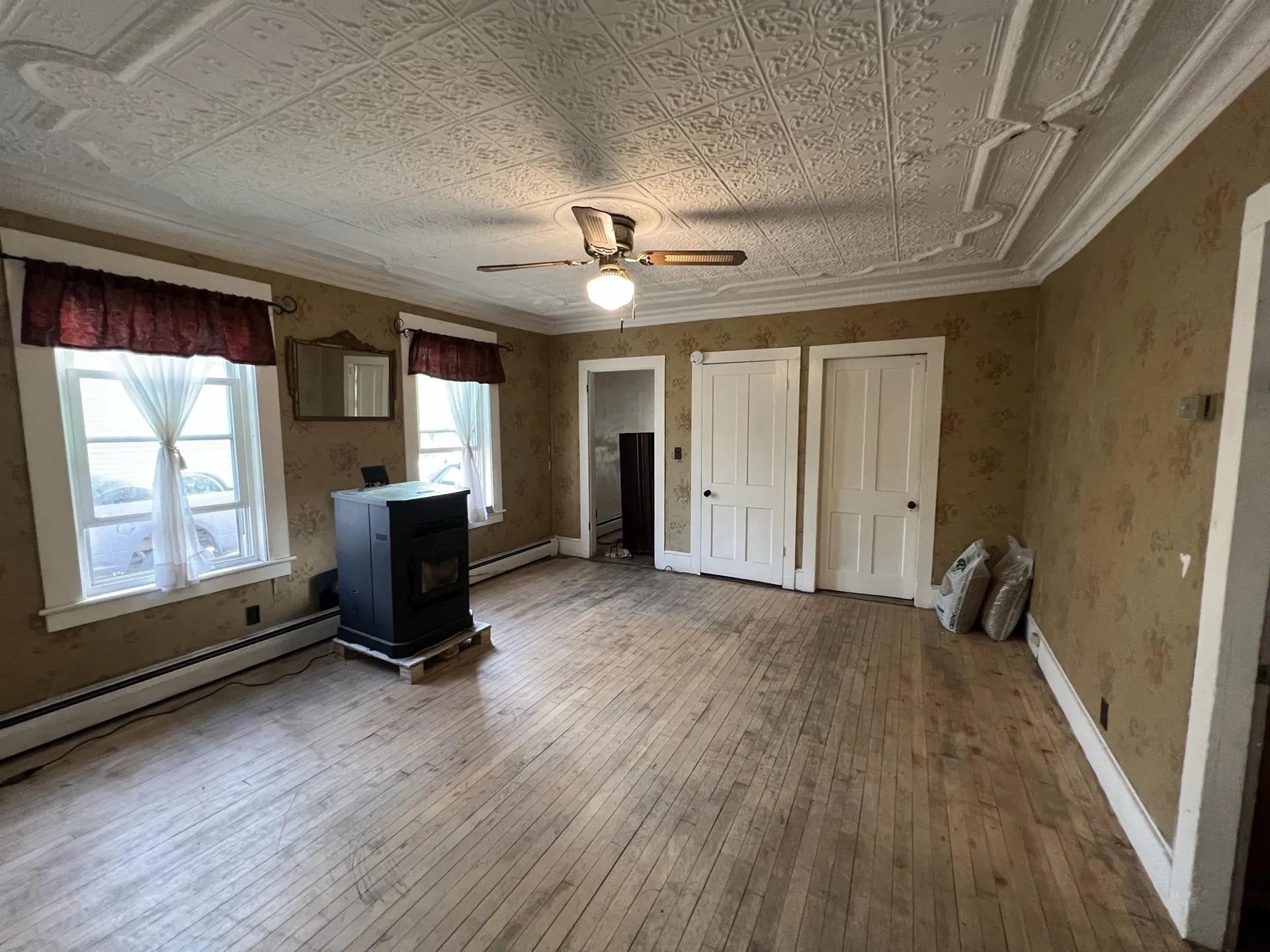 34 Mulberry Street Claremont NH 03743