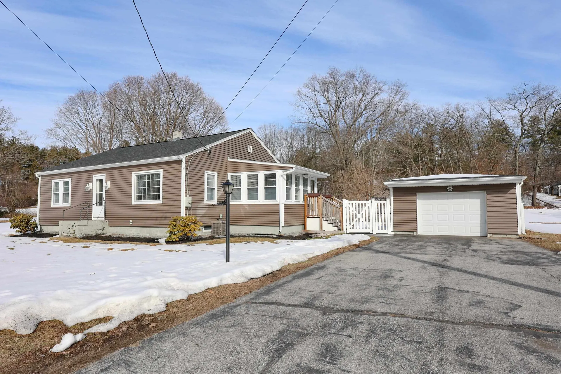 160 Broadhead Avenue Manchester NH 03103