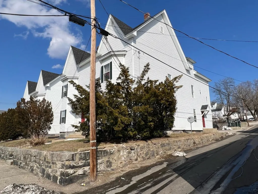 151 Wilson Street Manchester NH 03103