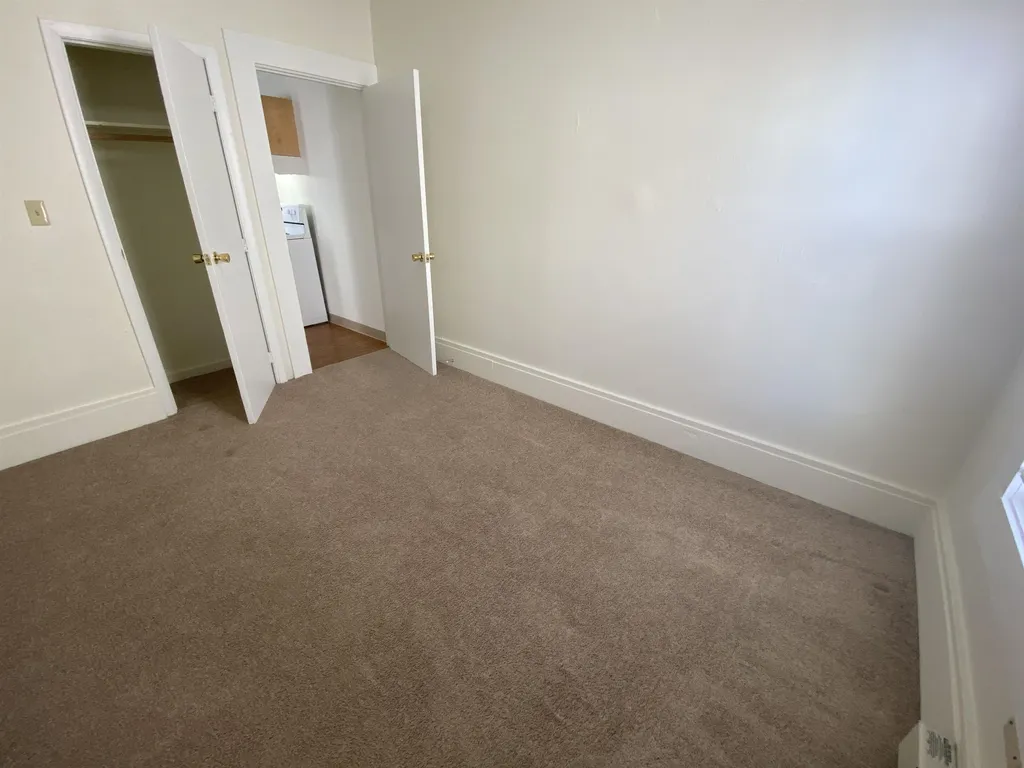 157 Wilson Street Manchester NH 03103