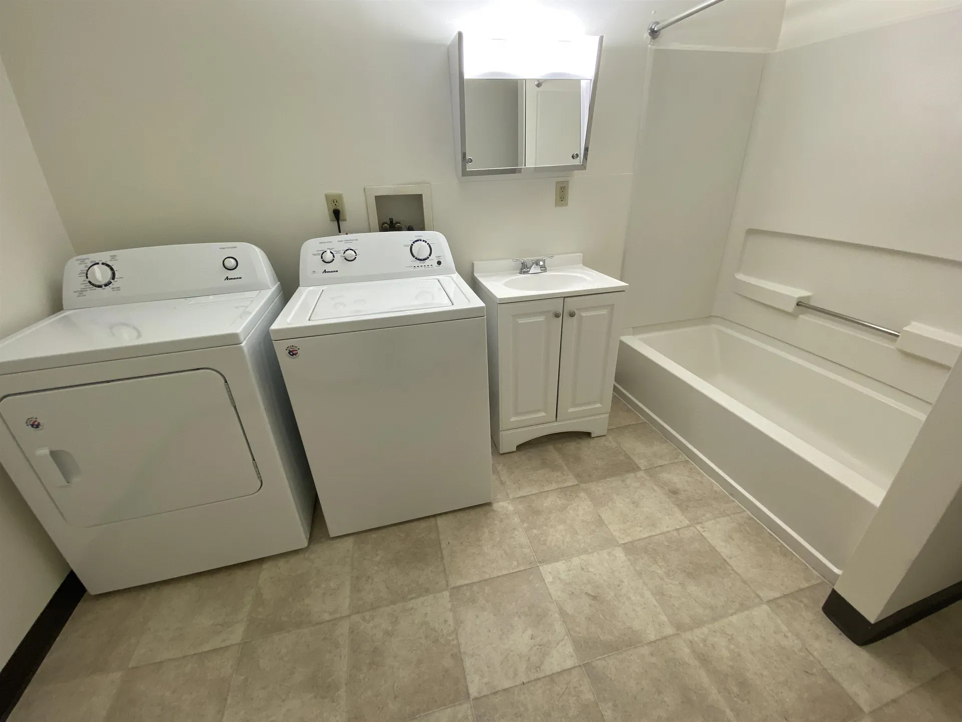 157 Wilson Street Manchester NH 03103