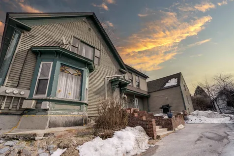 7 Elliott Street Laconia NH 03246
