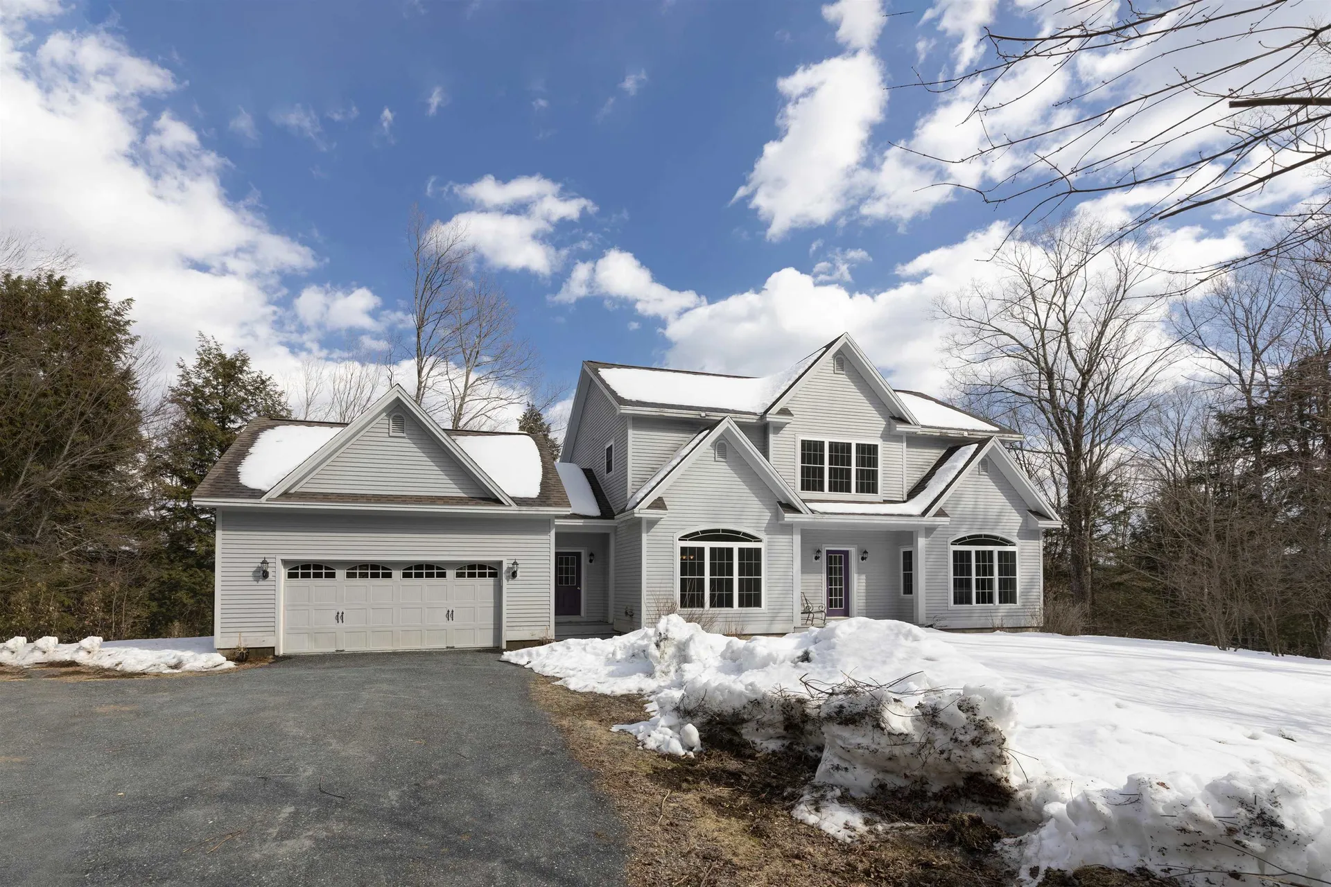 88 Davenport Lane Hartford VT 05059