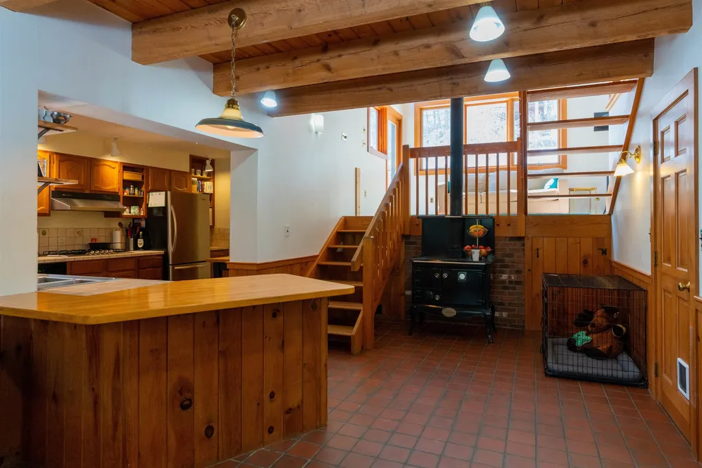 687 Faybrook Road Sharon VT 05065
