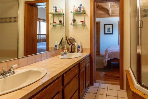 687 Faybrook Road Sharon VT 05065