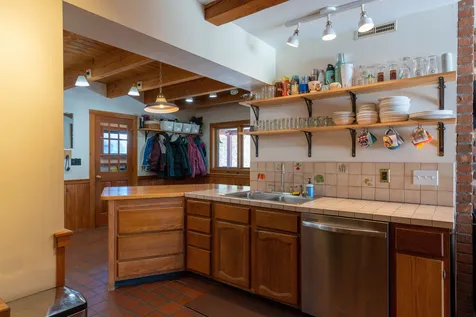 687 Faybrook Road Sharon VT 05065