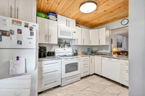 61 Wylie Court Conway NH 03818