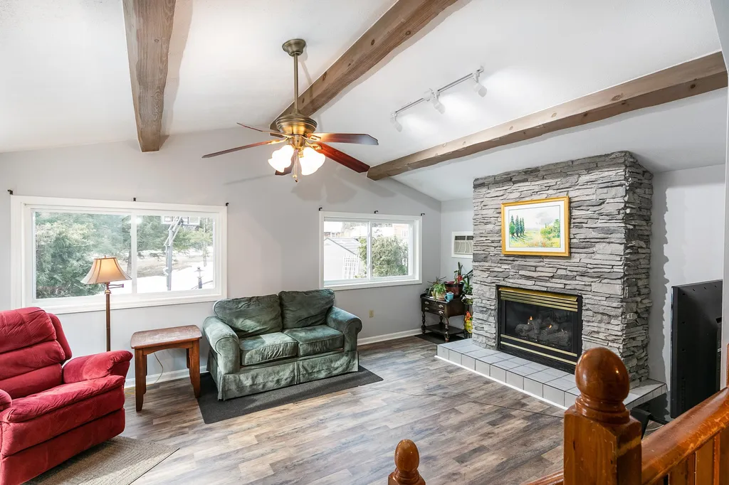 744 Battle Street Webster NH 03303