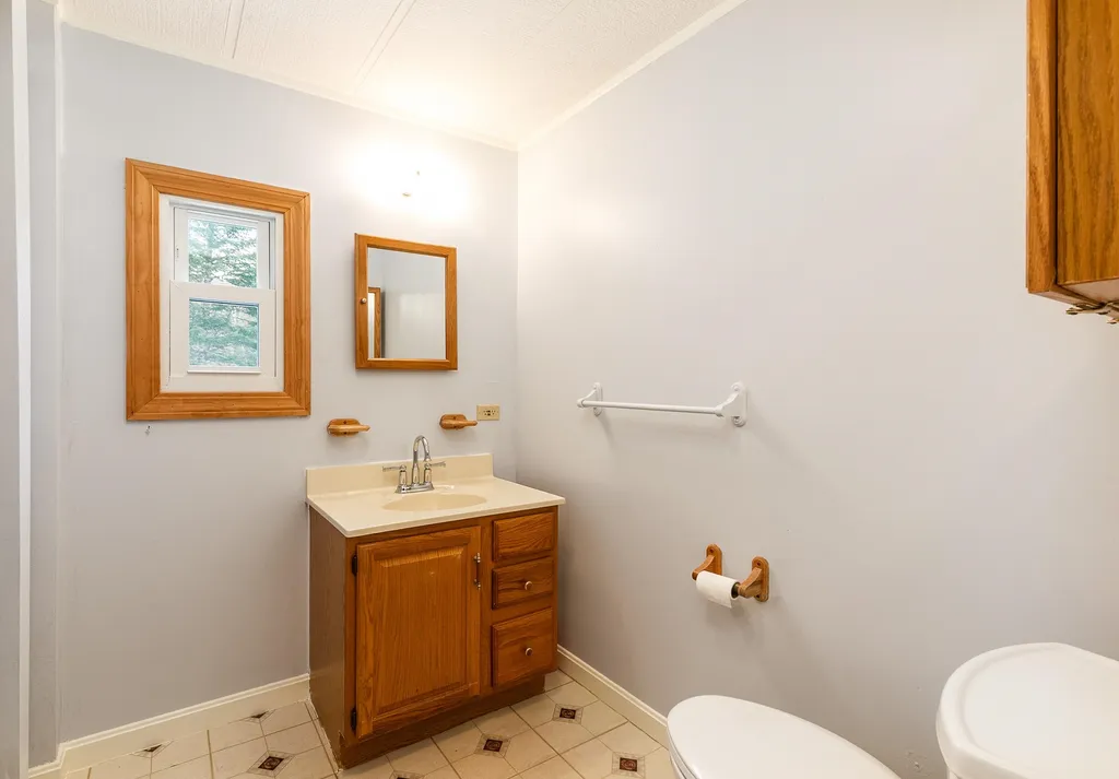 744 Battle Street Webster NH 03303